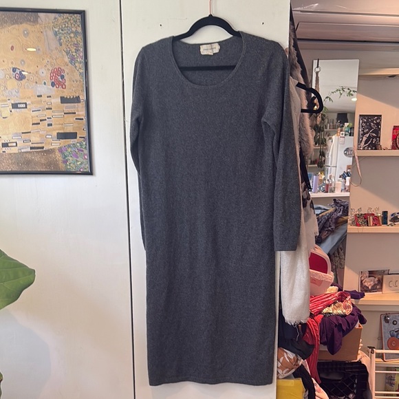 Zynni Cashmere Gray Sweater - Picture 7 of 10